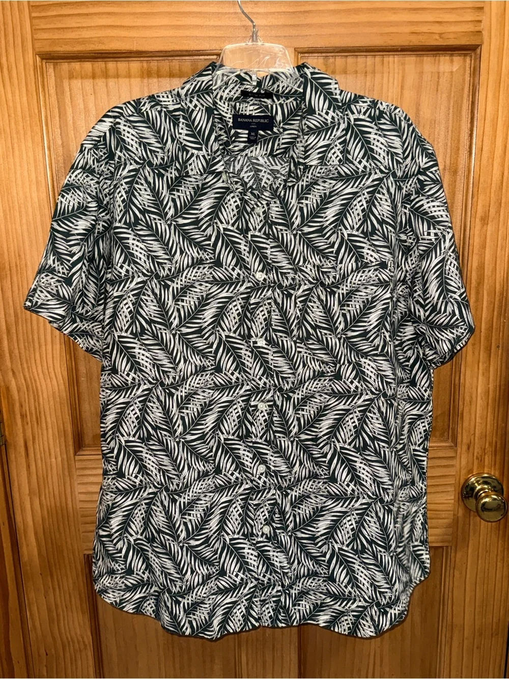 Banana Republic Men’s Linen Gray & White Leaf Print Short Sleeve Shirt-XL-EC